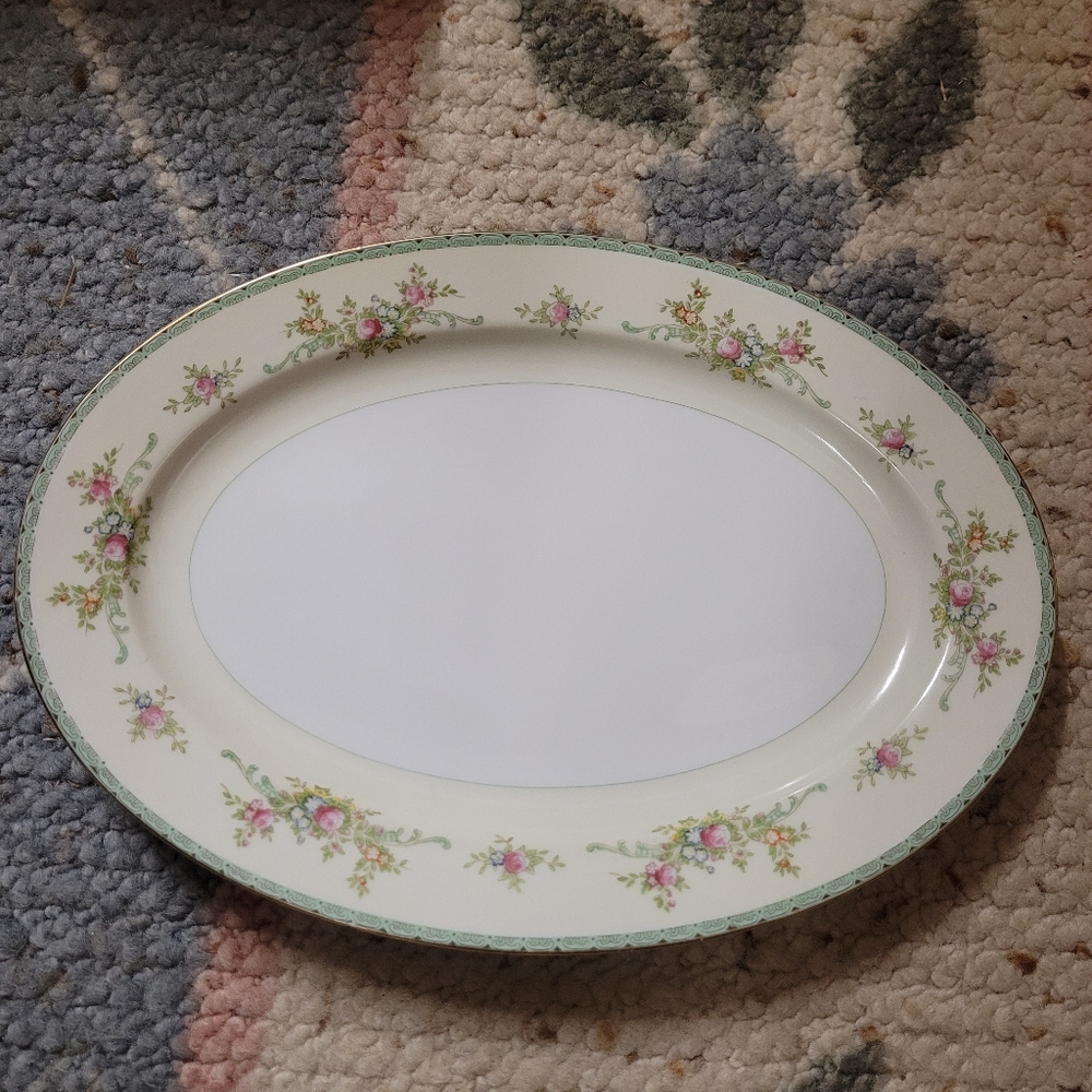 Vintage Royal Embassy Hudson Floral Border Platter 12 x.8.5 small chip
